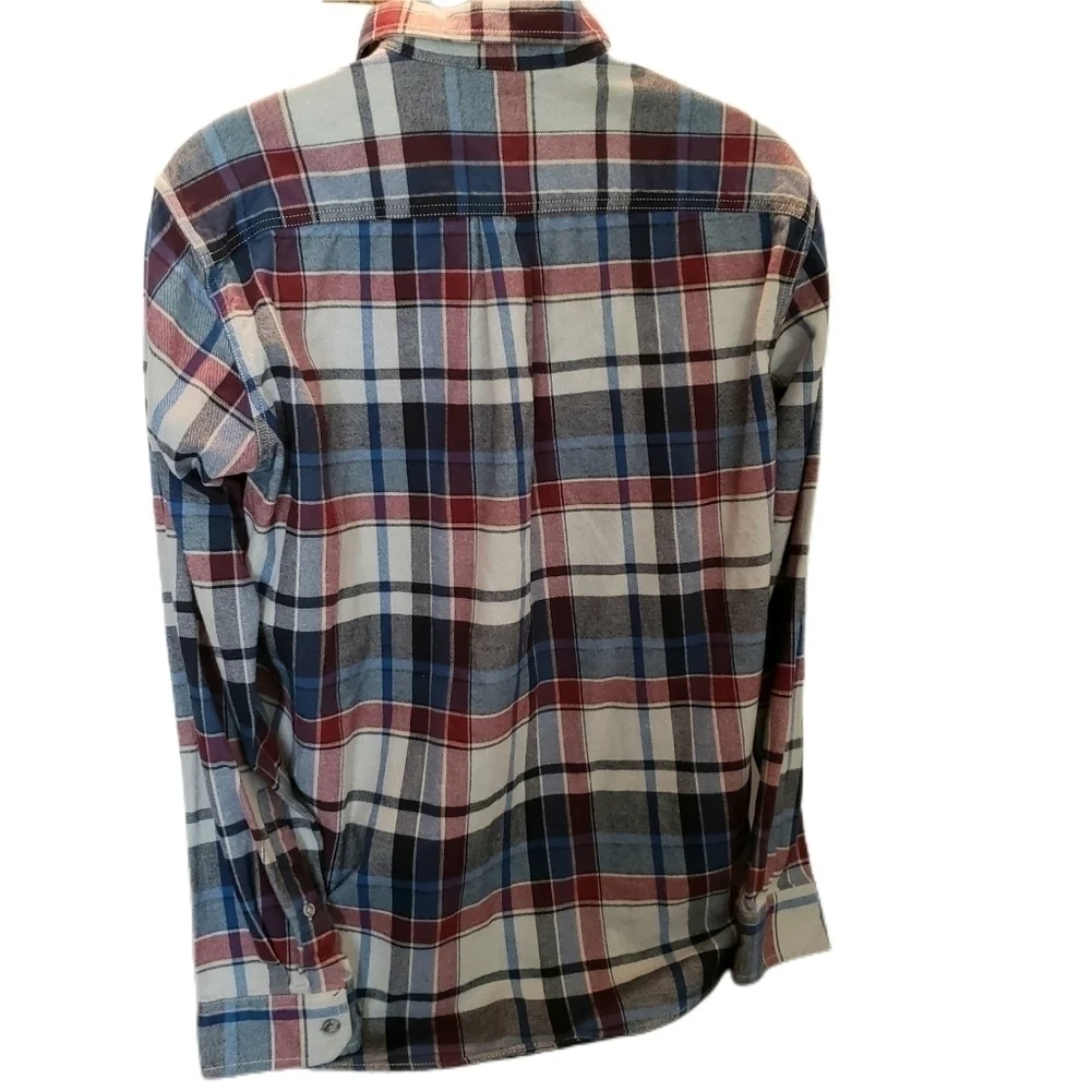 Eddie Bauer Bristol Flannel Size L - soft.  Very Unisex